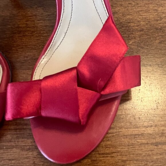 BCBGMaxAzria Pavli red satin leather heels sandals ankle strap 6.5M - Picture 4 of 12